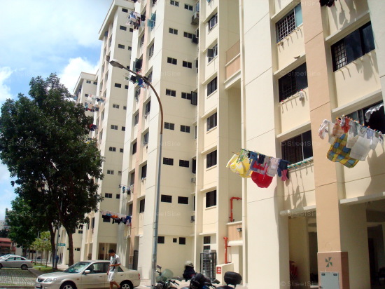 Yishun Street 61 thumbnail photo